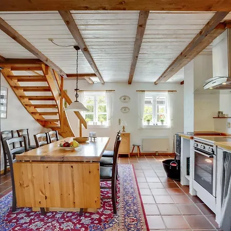 Minja - 900m From The Sea By Interhome Feriehus